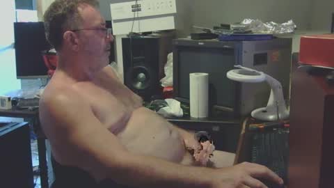 Snapshot of thang5545 chatting on 02-10-25, 03:57 thang5545 online show from 02-10-25, 03:57