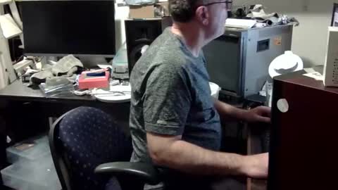 Snapshot of thang5545 chatting on 09-24-25, 02:20 thang5545 online show from 09-24-25, 02:20