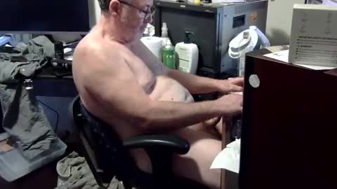 Snapshot of thang5545 chatting on 10-08-25, 03:37 thang5545 online show from 10-08-25, 03:37