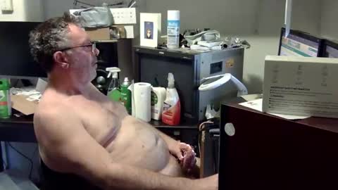 Snapshot of thang5545 chatting on 10-19-25, 02:56 thang5545 online show from 10-19-25, 02:56