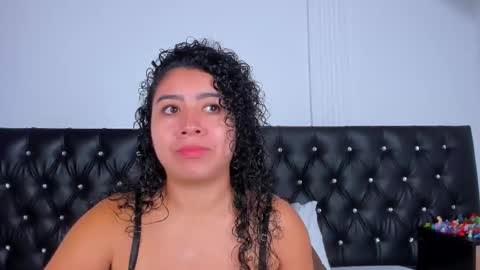 thara webstter online show from 10-27-25, 11:58