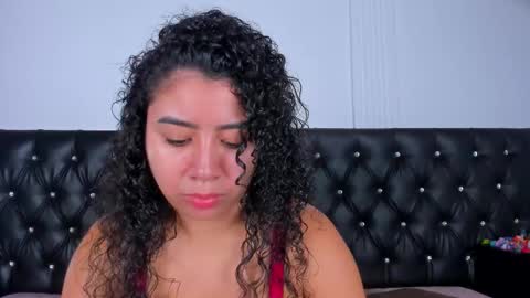 thara webstter online show from 10-30-25, 12:17