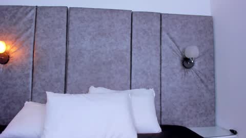 thara webstter online show from 11-19-25, 11:32