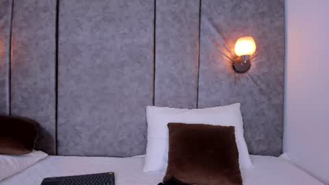 Snapshot of thara_webstter chatting on 07-25-26, 11:41 thara webstter online show from 07-25-26, 11:41