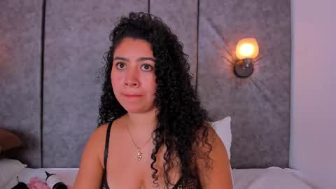 Snapshot of thara_webstter chatting on 07-28-26, 04:39 thara webstter online show from 07-28-26, 04:39