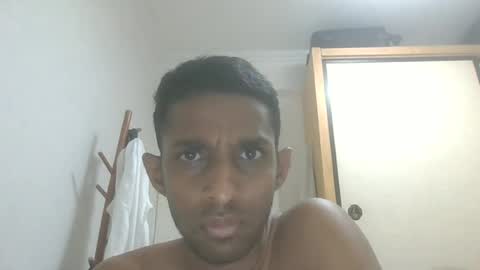 Snapshot of tharaka8931 chatting on 06-19-26, 04:33 Sameera2480 online show from 06-19-26, 04:33
