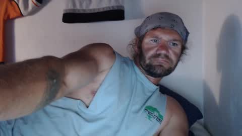 Snapshot of that1dude09 chatting on 10-05-25, 07:39 that1dude09 online show from 10-05-25, 07:39