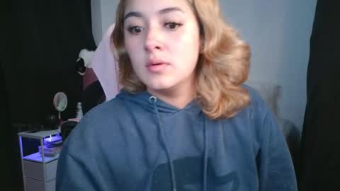   online show from 11-06-25, 10:27