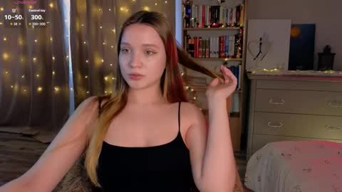 Snapshot of thatonerabbit chatting on 03-04-26, 10:21 Alice online show from 03-04-26, 10:21