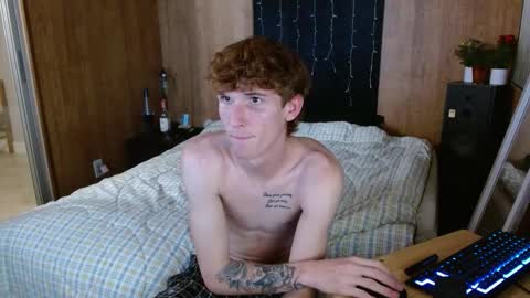 Snapshot of thatslutb69 chatting on 03-09-26, 03:32 thatslutb69 online show from 03-09-26, 03:32