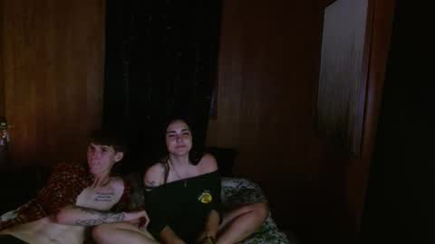 Snapshot of thatslutb69 chatting on 03-14-26, 03:45 thatslutb69 online show from 03-14-26, 03:45