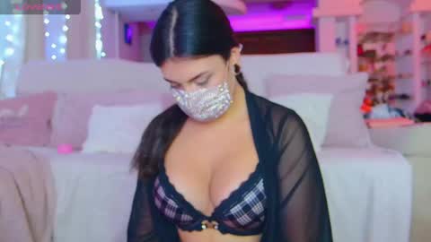 Snapshot of the__sabenna chatting on 04-13-26, 03:17 Madina online show from 04-13-26, 03:17