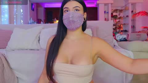 Snapshot of the__sabenna chatting on 04-15-26, 04:25 Madina online show from 04-15-26, 04:25