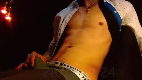 Snapshot of the_anfitrion69 chatting on 12-29-24, 05:01 GIORGGIO online show from 12-29-24, 05:01