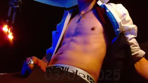 Snapshot of the_anfitrion69 chatting on 01-03-25, 10:08 GIORGGIO online show from 01-03-25, 10:08