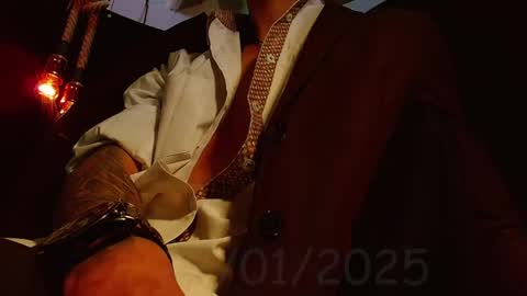 Snapshot of the_anfitrion69 chatting on 01-29-25, 04:36 GIORGGIO online show from 01-29-25, 04:36