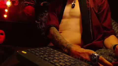 Snapshot of the_anfitrion69 chatting on 02-20-25, 09:33 GIORGGIO online show from 02-20-25, 09:33