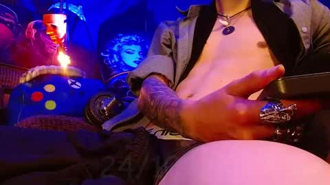 Snapshot of the_anfitrion69 chatting on 10-24-25, 05:26 GIORGGIO online show from 10-24-25, 05:26