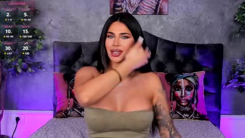 Aisha online show from 03-05-25, 04:13