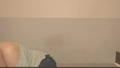 Snapshot of the_basic_instinctt chatting on 11-12-25, 10:30 Eva online show from 11-12-25, 10:30