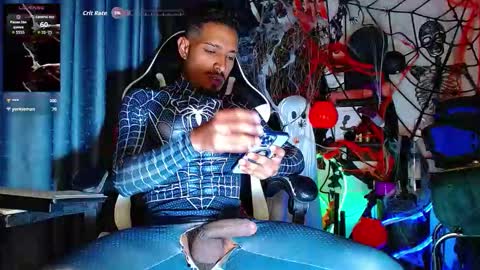 Snapshot of the_dog_lian chatting on 11-01-25, 02:24 the dog lian online show from 11-01-25, 02:24