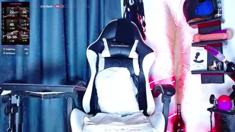 Snapshot of the_dog_lian chatting on 11-22-25, 01:54 the dog lian online show from 11-22-25, 01:54