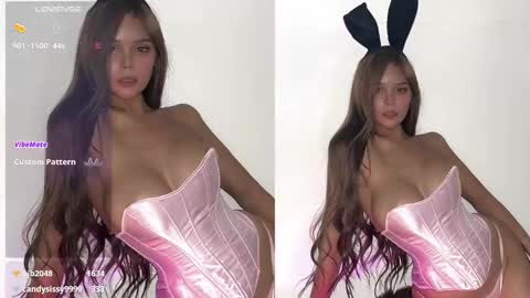 Snapshot of the_enchantressxx chatting on 01-15-25, 07:26 nabi butterfly online show from 01-15-25, 07:26