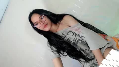 the_horny_bella online show from 04-25-26, 11:13