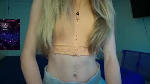 Snapshot of the_hotties chatting on 07-14-26, 08:36 the_hotties online show from 07-14-26, 08:36