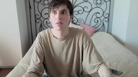 the_ice_owl online show from 06-14-26, 04:14