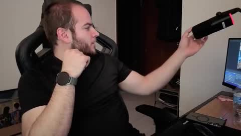 Snapshot of the_king74 chatting on 11-08-25, 01:28 the_king74 online show from 11-08-25, 01:28