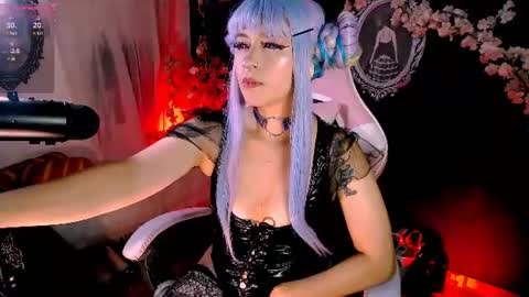 ...  ... online show from 07-09-26, 07:23