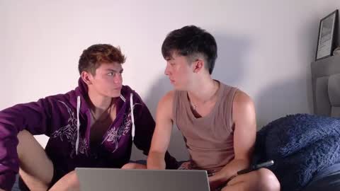 the_lionss online show from 04-17-26, 09:51