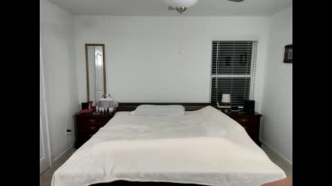 Lucas King online show from 10-18-25, 01:19