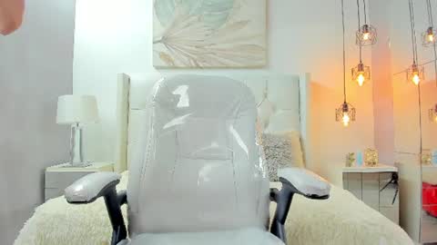   T H E    M A R K   K I N G online show from 07-28-26, 06:20