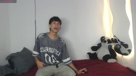 Snapshot of the_muderer chatting on 03-12-25, 06:07 murderer online show from 03-12-25, 06:07