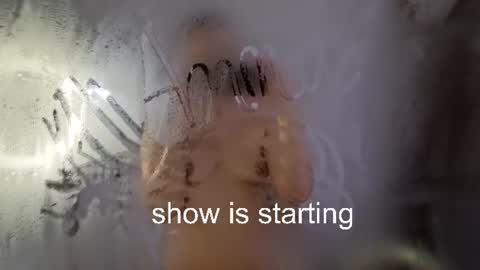 Snapshot of the_pussy_boulevard chatting on 07-11-26, 01:08 Anna online show from 07-11-26, 01:08