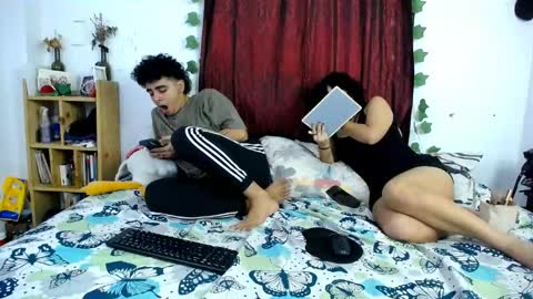 Jaime  Angela online show from 10-07-25, 09:23