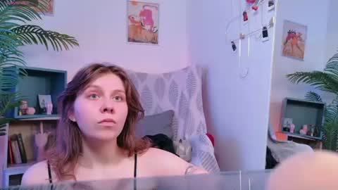 The Rosemarie I Wed FriSun 1 AM  9 AM EDT online show from 07-05-26, 01:18