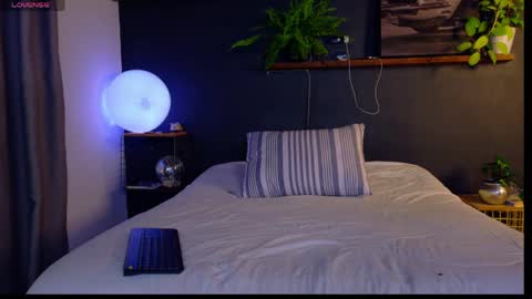 walkers online show from 04-17-26, 10:51