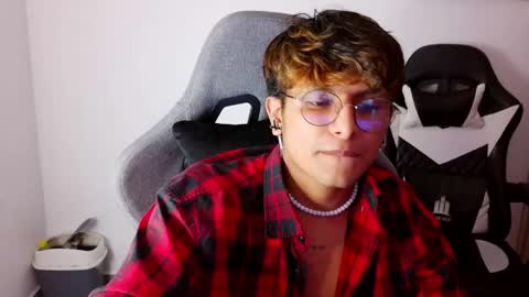Danny online show from 04-28-26, 01:59