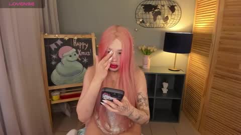 Snapshot of theangelykitty chatting on 01-14-25, 08:31 theangelykitty online show from 01-14-25, 08:31