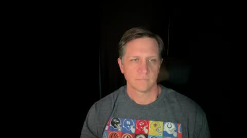 Snapshot of thebatandthecat10 chatting on 07-12-26, 03:58 ISABELLA or MATT online show from 07-12-26, 03:58