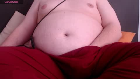 Snapshot of thebavarianone chatting on 02-16-25, 02:21 thebavarianone online show from 02-16-25, 02:21