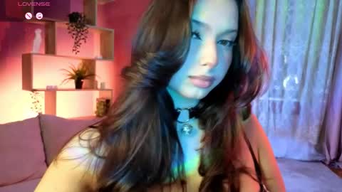 Lucy online show from 11-25-25, 01:55