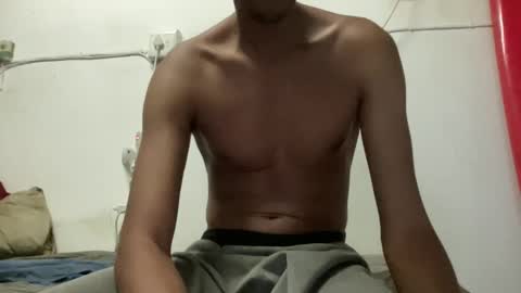 Snapshot of thebeautifulbbc chatting on 11-05-25, 12:27 thebeautifulbbc online show from 11-05-25, 12:27