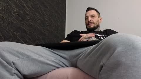 John online show from 02-06-25, 10:26