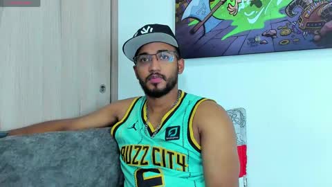 Snapshot of theblack_frank chatting on 04-25-26, 02:14 theblack_frank online show from 04-25-26, 02:14