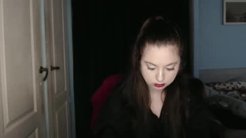 raissa online show from 04-17-26, 03:59