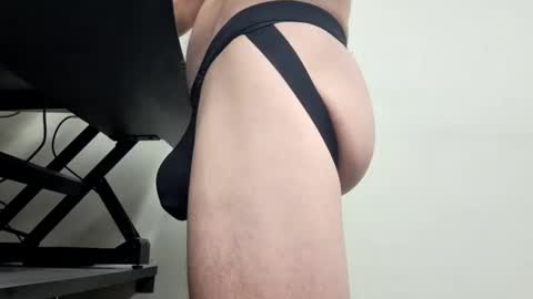 Snapshot of theblessed1 chatting on 10-01-25, 10:43 theblessed1 online show from 10-01-25, 10:43